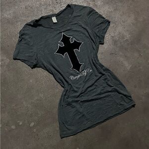 Cowgirl Tuff Charcoal Cross Tee